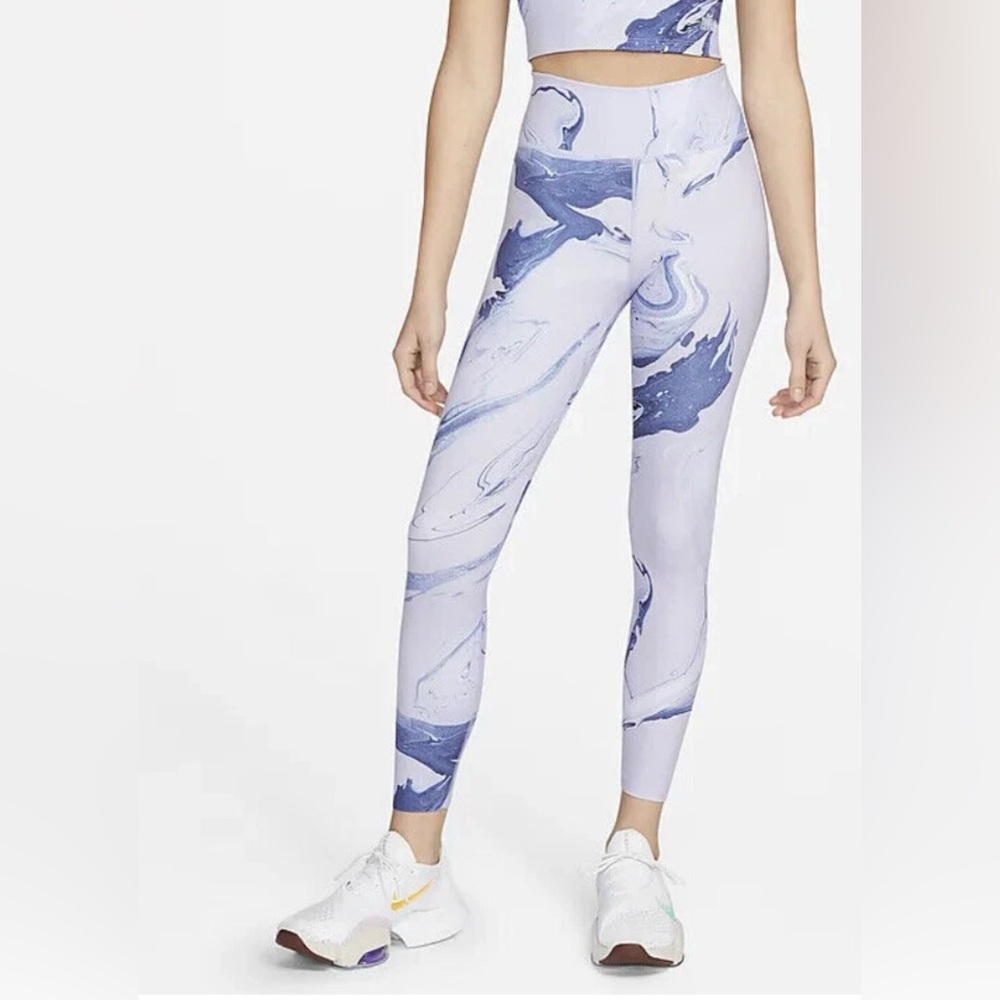 Nike One Luxe Aurora